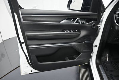 2024 Jeep Grand Wagoneer Series II