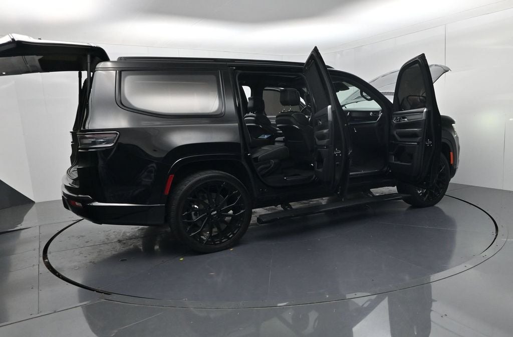 2023 Jeep Grand Wagoneer Series II