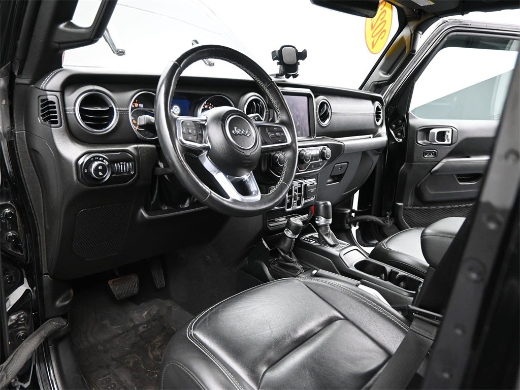 2022 Jeep Gladiator Overland