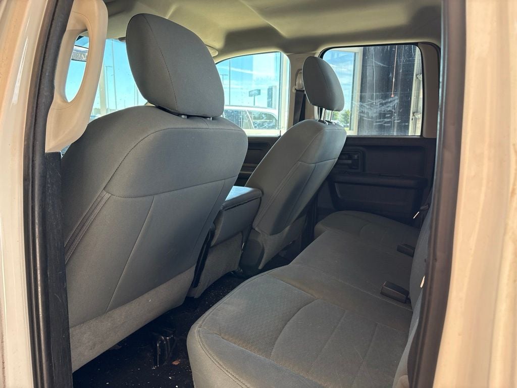 2018 RAM 1500 ST