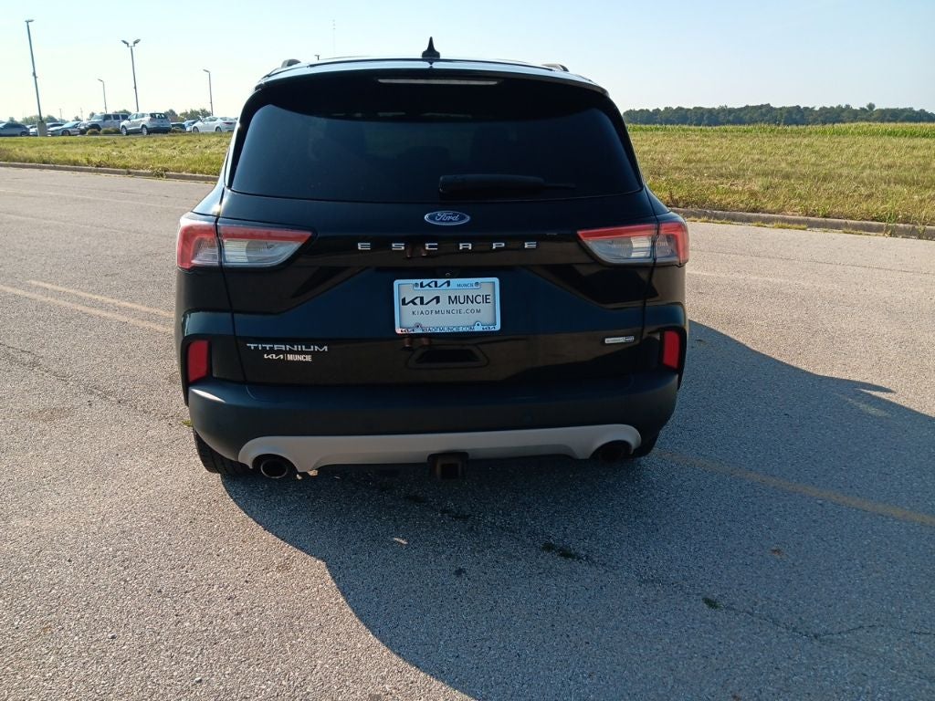 2020 Ford Escape Titanium