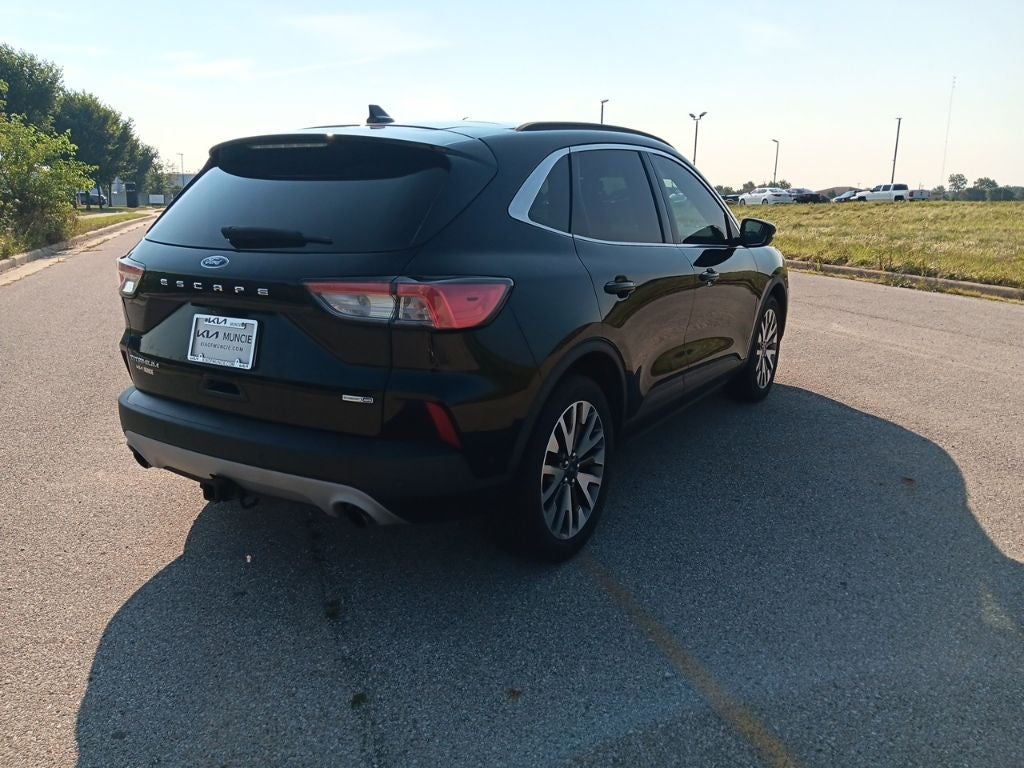 2020 Ford Escape Titanium
