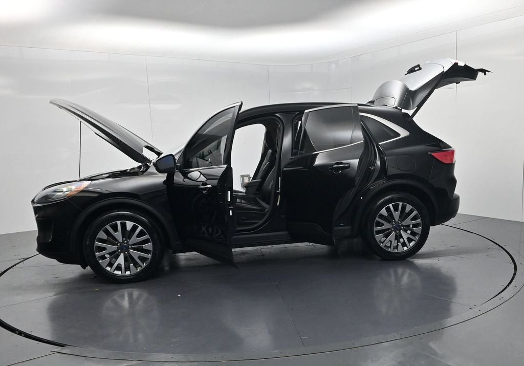 2020 Ford Escape Titanium