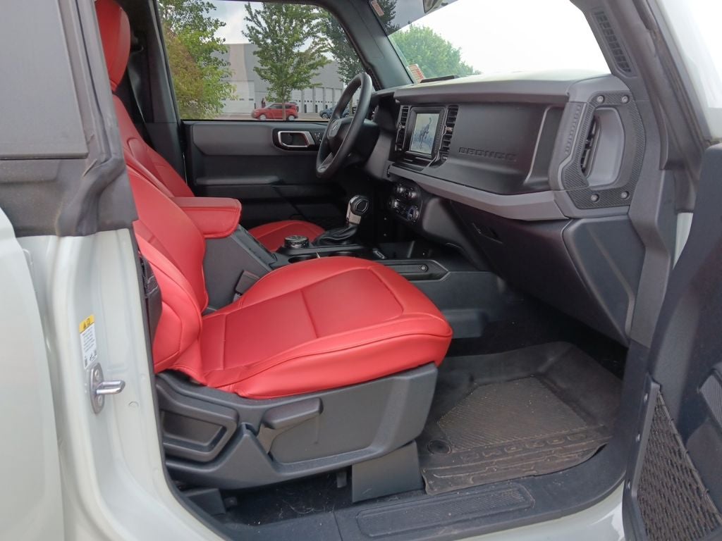 2022 Ford Bronco Base
