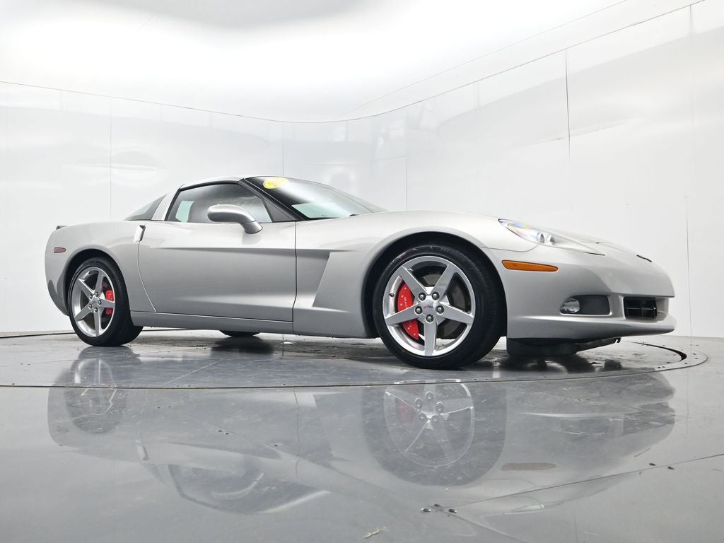 2005 Chevrolet Corvette Base