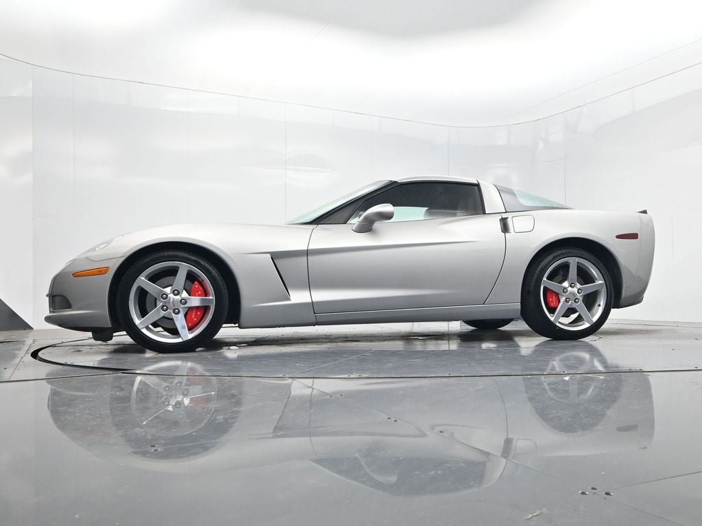 2005 Chevrolet Corvette Base