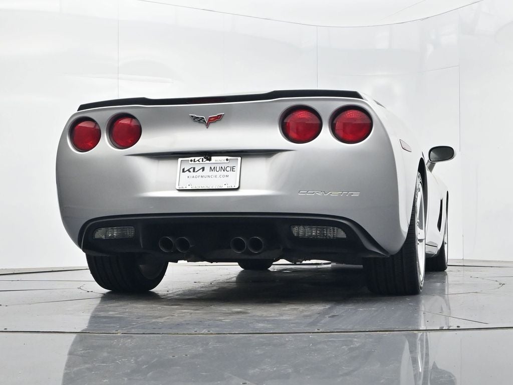 2005 Chevrolet Corvette Base