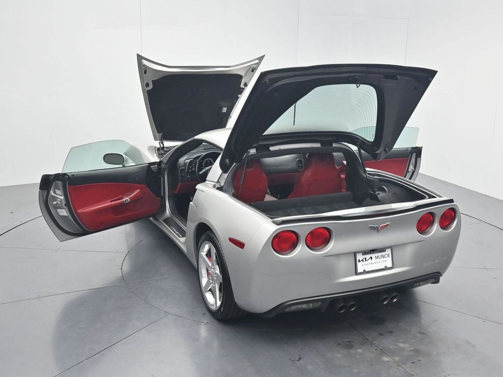2005 Chevrolet Corvette Base