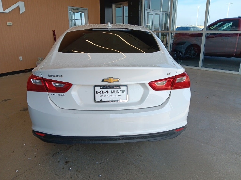 2017 Chevrolet Malibu LT 1LT