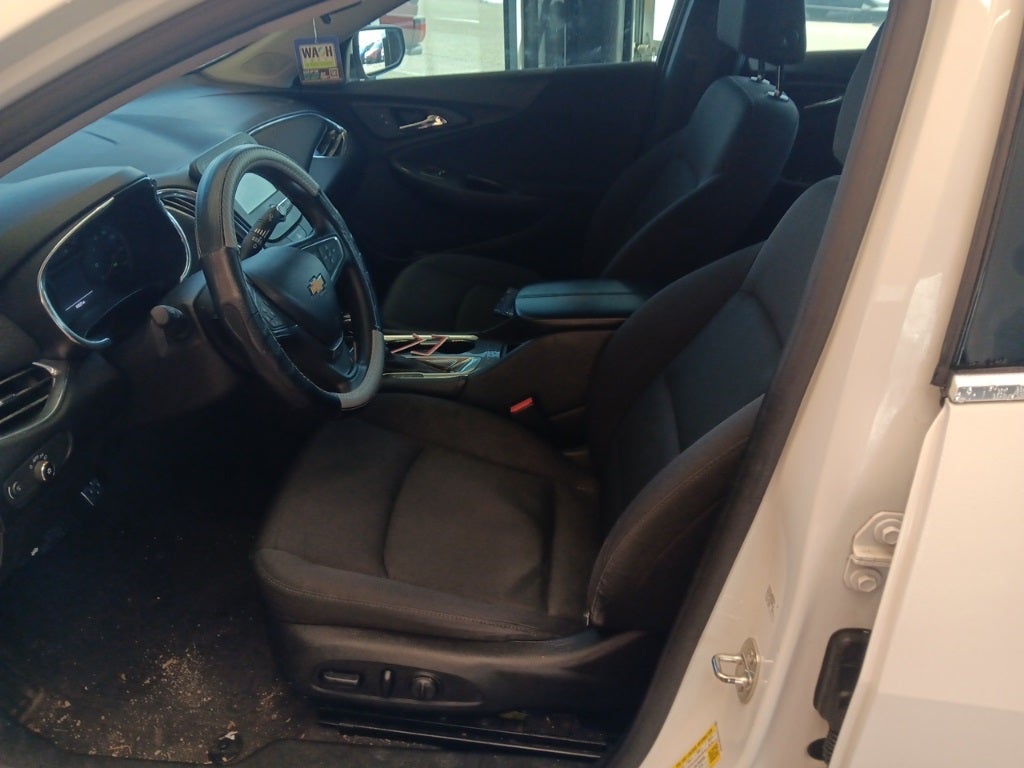 2017 Chevrolet Malibu LT 1LT