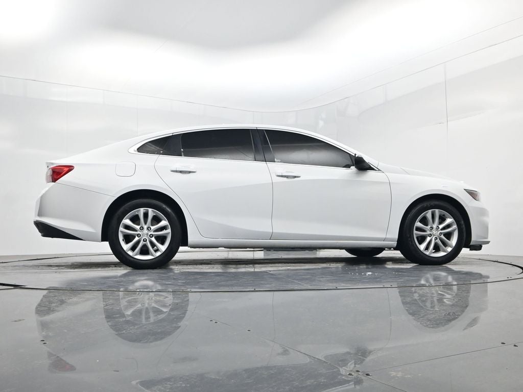 2017 Chevrolet Malibu LT 1LT