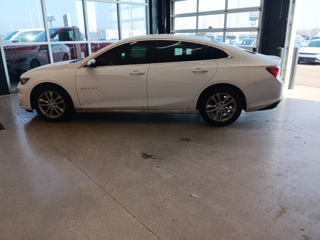 2017 Chevrolet Malibu LT 1LT