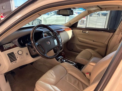2011 Cadillac DTS Premium