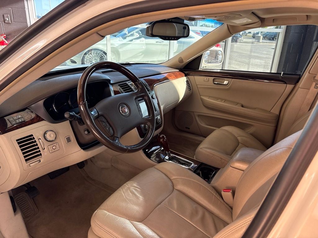 2011 Cadillac DTS Premium