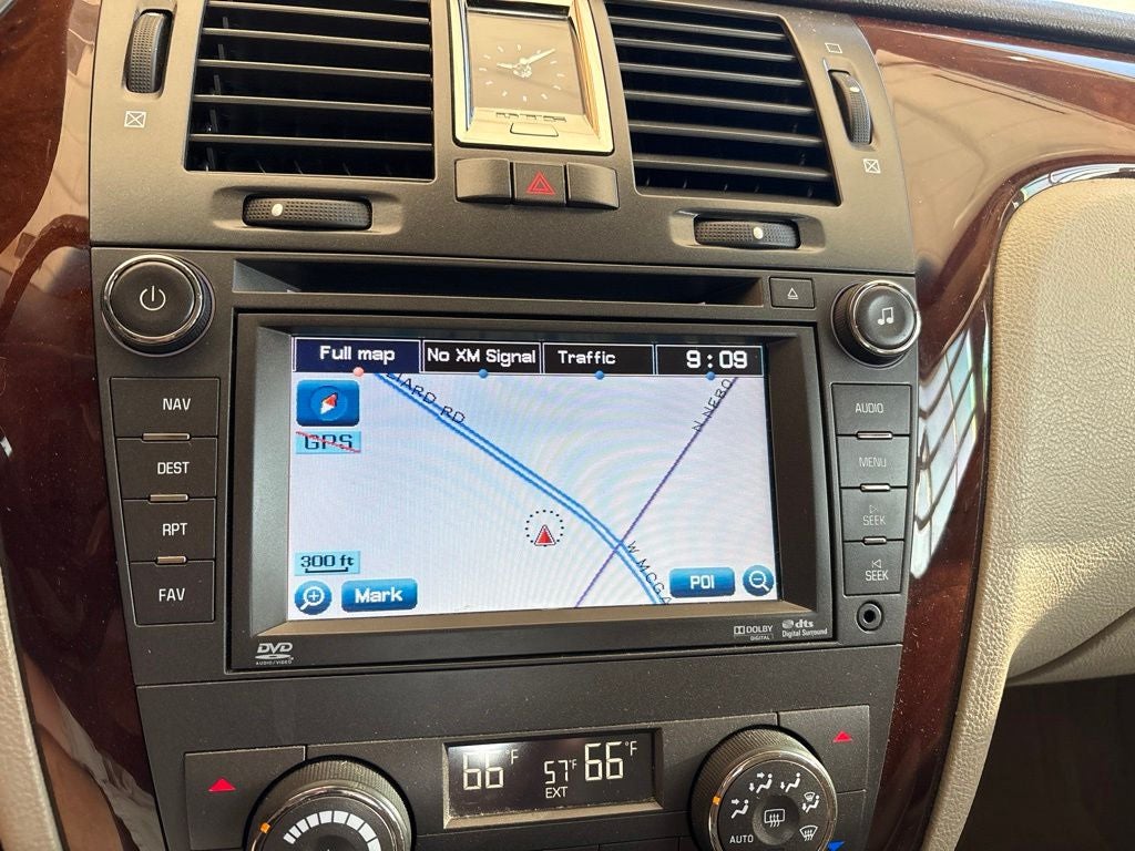 2011 Cadillac DTS Premium