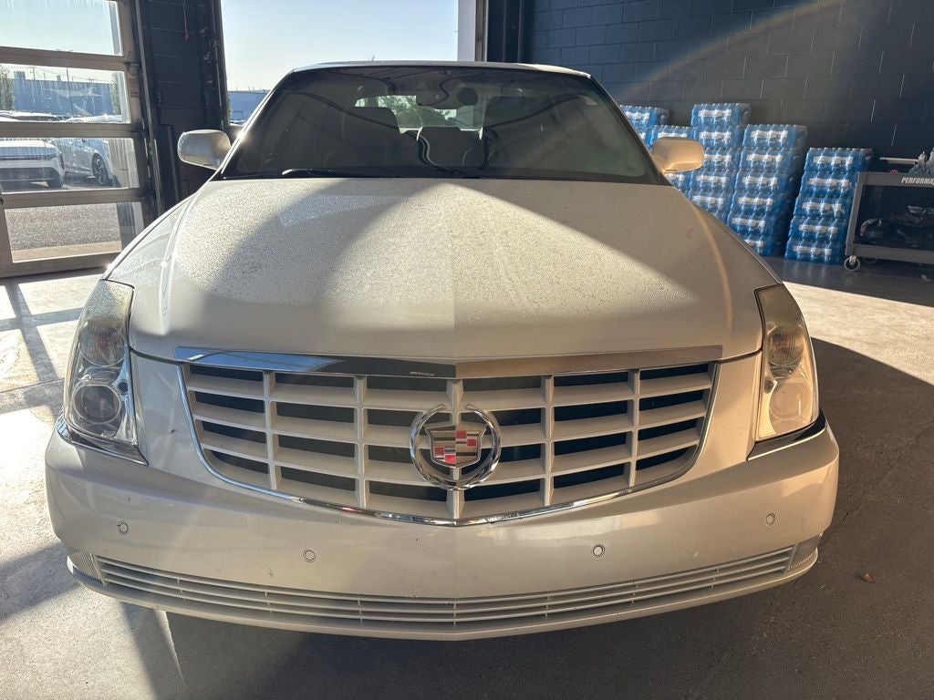 2011 Cadillac DTS Premium