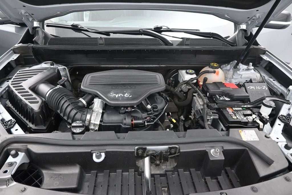2022 GMC Acadia AT4