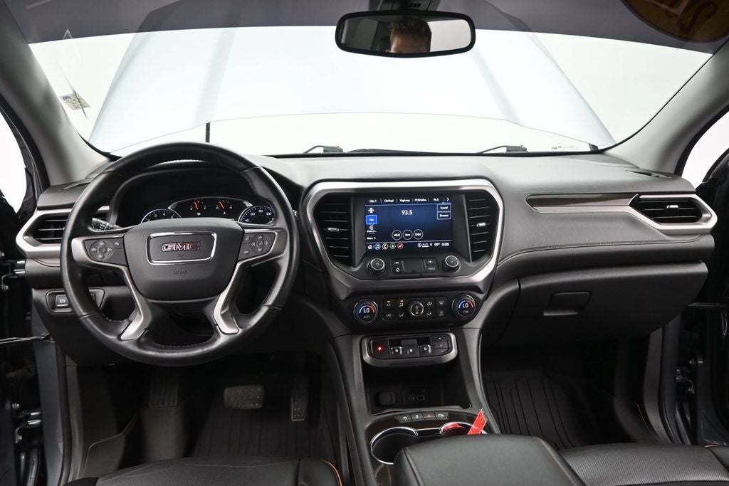 2022 GMC Acadia AT4