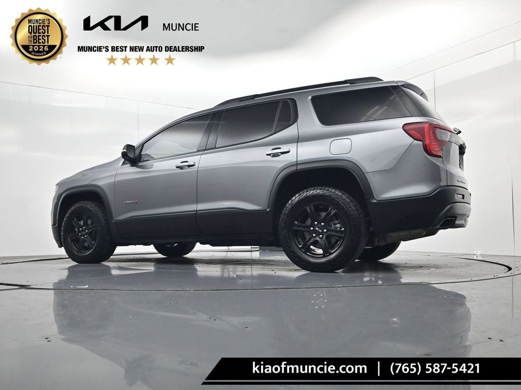 2022 GMC Acadia AT4
