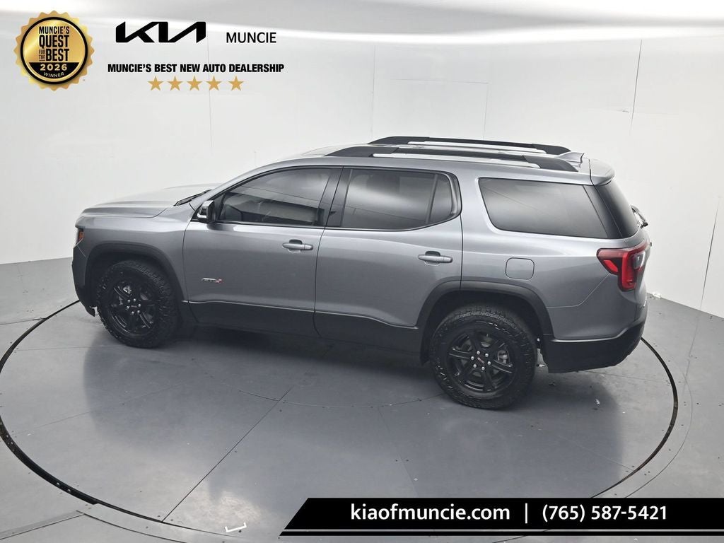 2022 GMC Acadia AT4