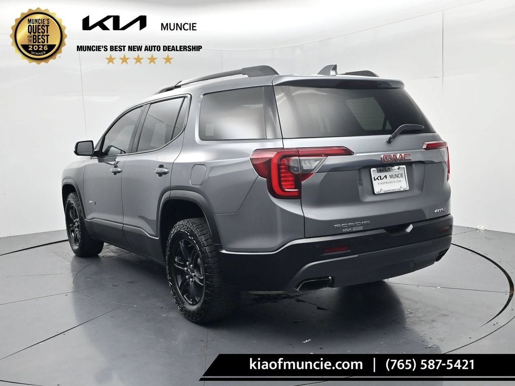 2022 GMC Acadia AT4