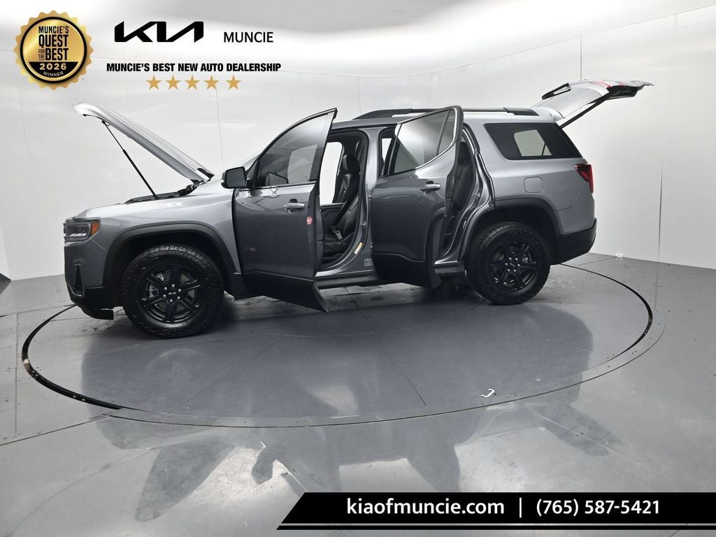 2022 GMC Acadia AT4