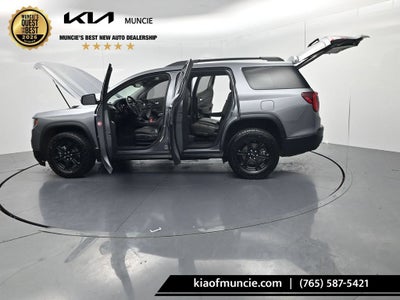 2022 GMC Acadia AT4