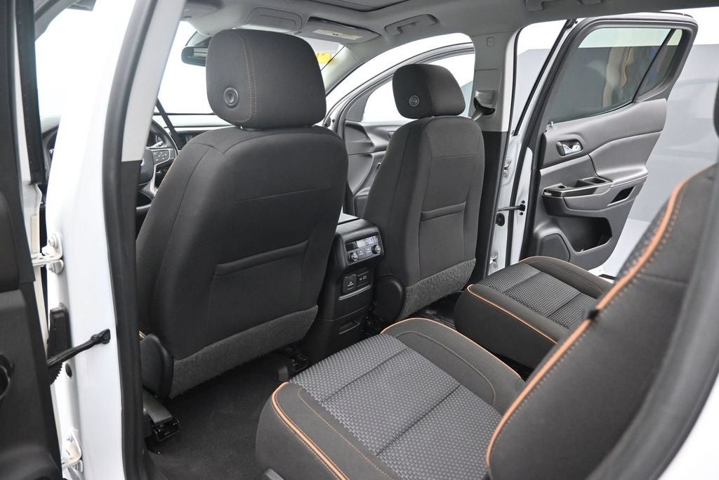 2021 GMC Acadia AT4