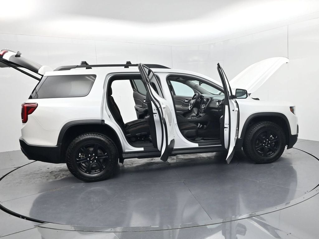 2021 GMC Acadia AT4