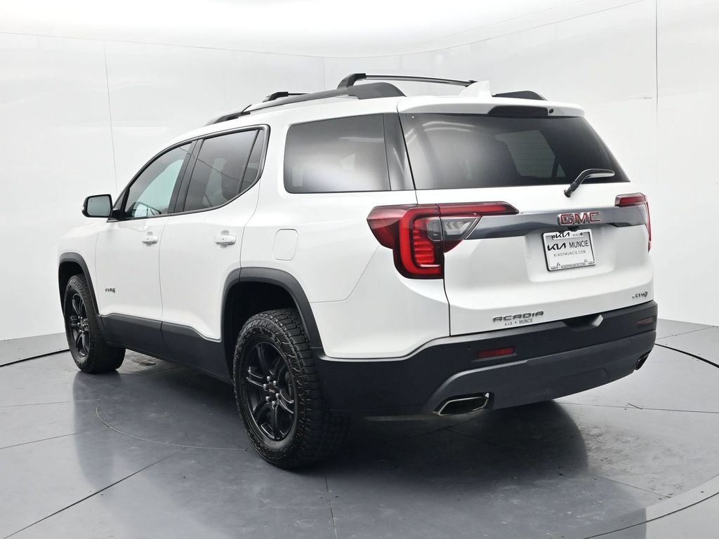 2021 GMC Acadia AT4