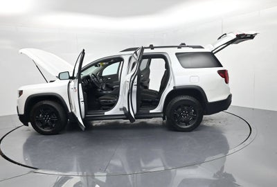 2021 GMC Acadia AT4