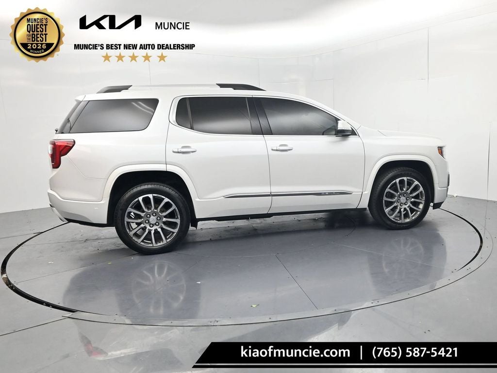 2023 GMC Acadia Denali
