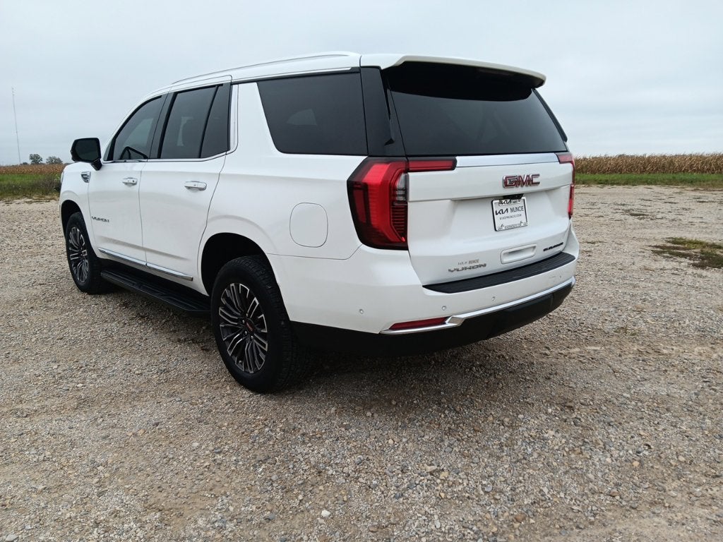 2025 GMC Yukon Elevation