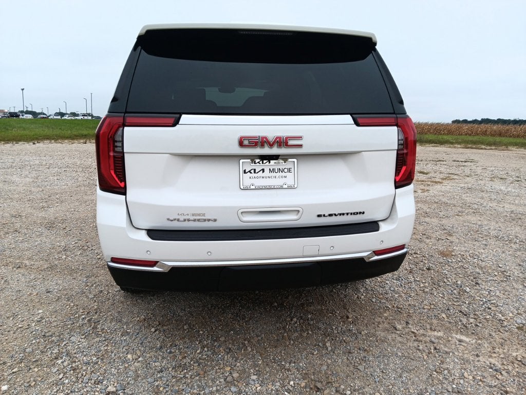 2025 GMC Yukon Elevation