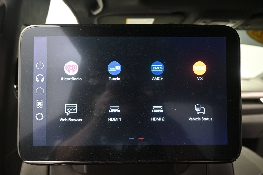 2025 GMC Yukon Elevation