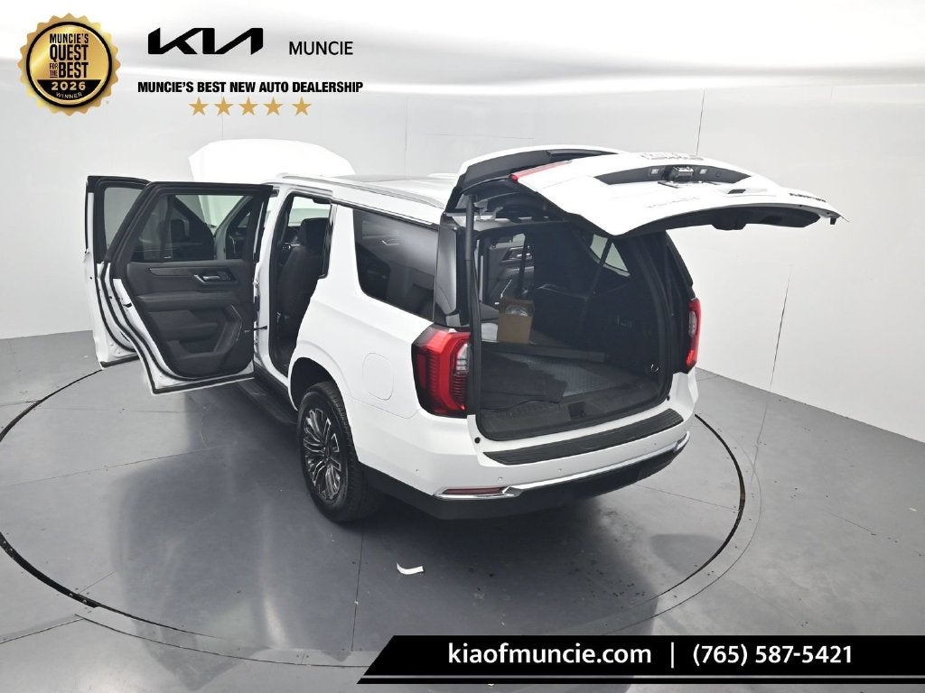 2025 GMC Yukon Elevation
