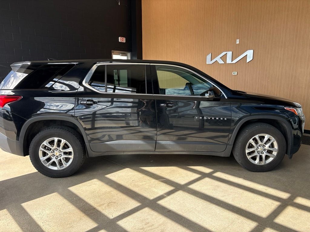 2020 Chevrolet Traverse LS