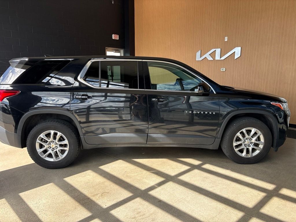 2020 Chevrolet Traverse LS