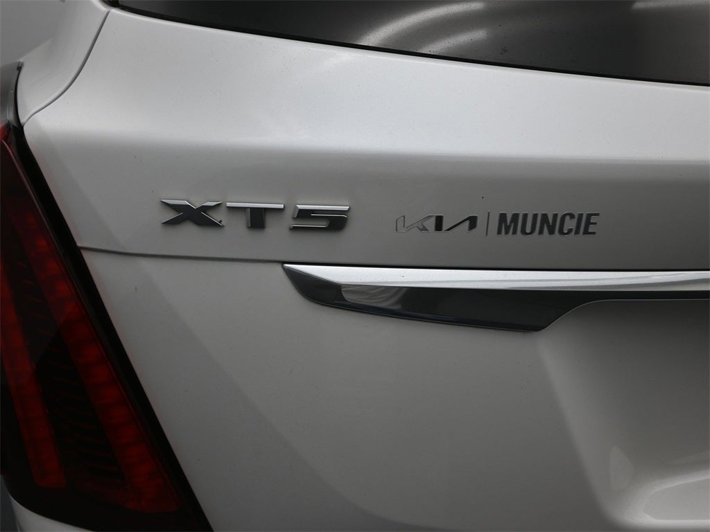 2020 Cadillac XT5 Luxury