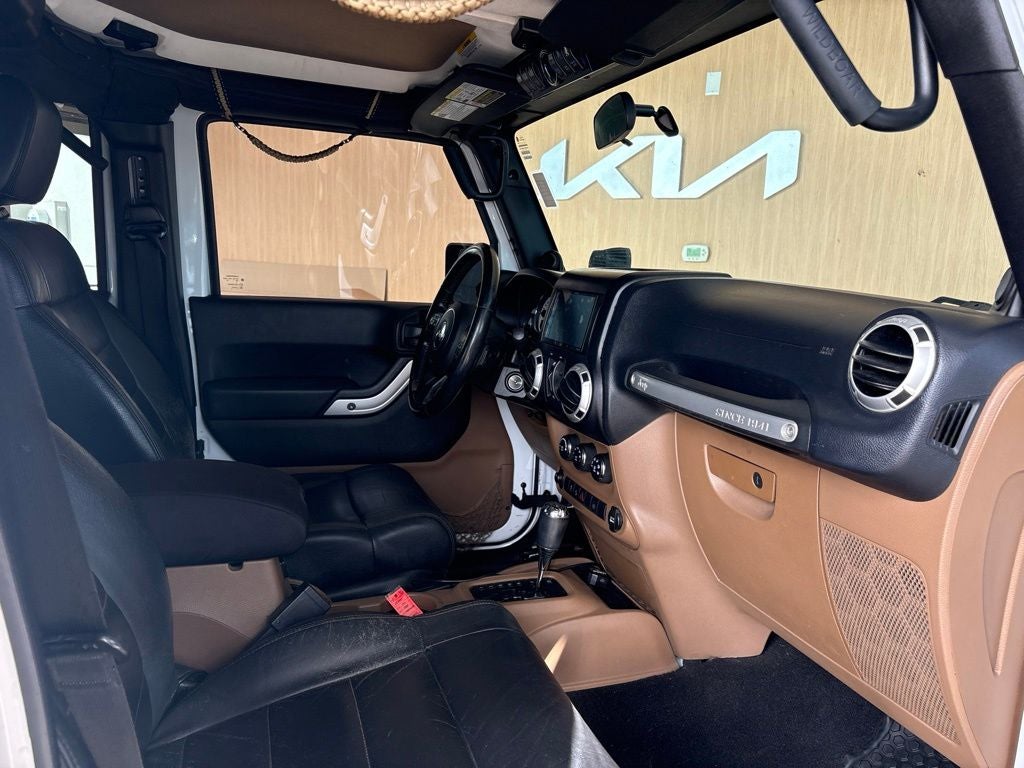 2011 Jeep Wrangler Unlimited Sahara