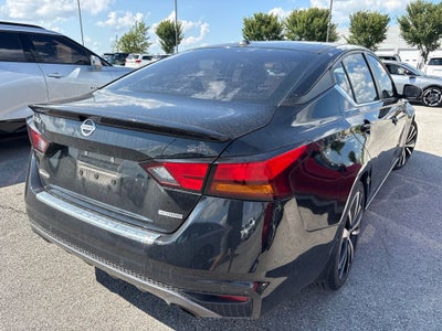 2021 Nissan Altima 2.0 SR