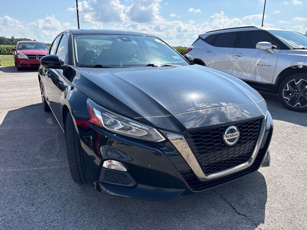 2021 Nissan Altima 2.0 SR