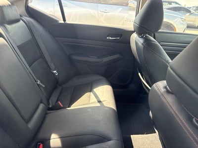 2021 Nissan Altima 2.0 SR