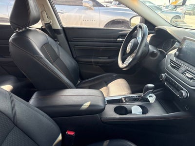 2021 Nissan Altima 2.0 SR