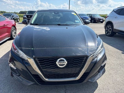 2021 Nissan Altima 2.0 SR