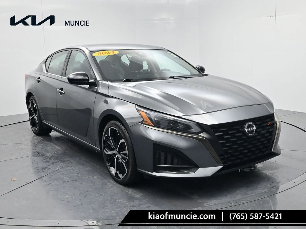 2024 Nissan Altima SR
