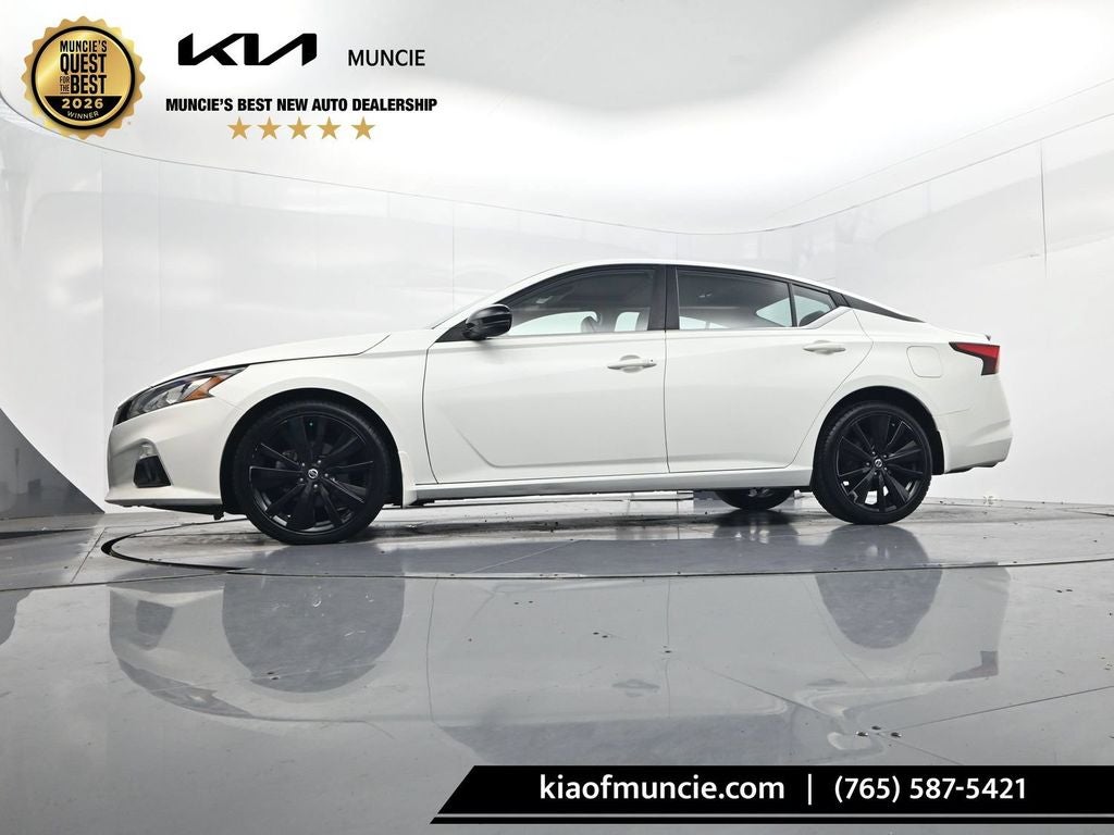 2022 Nissan Altima 2.5 SR