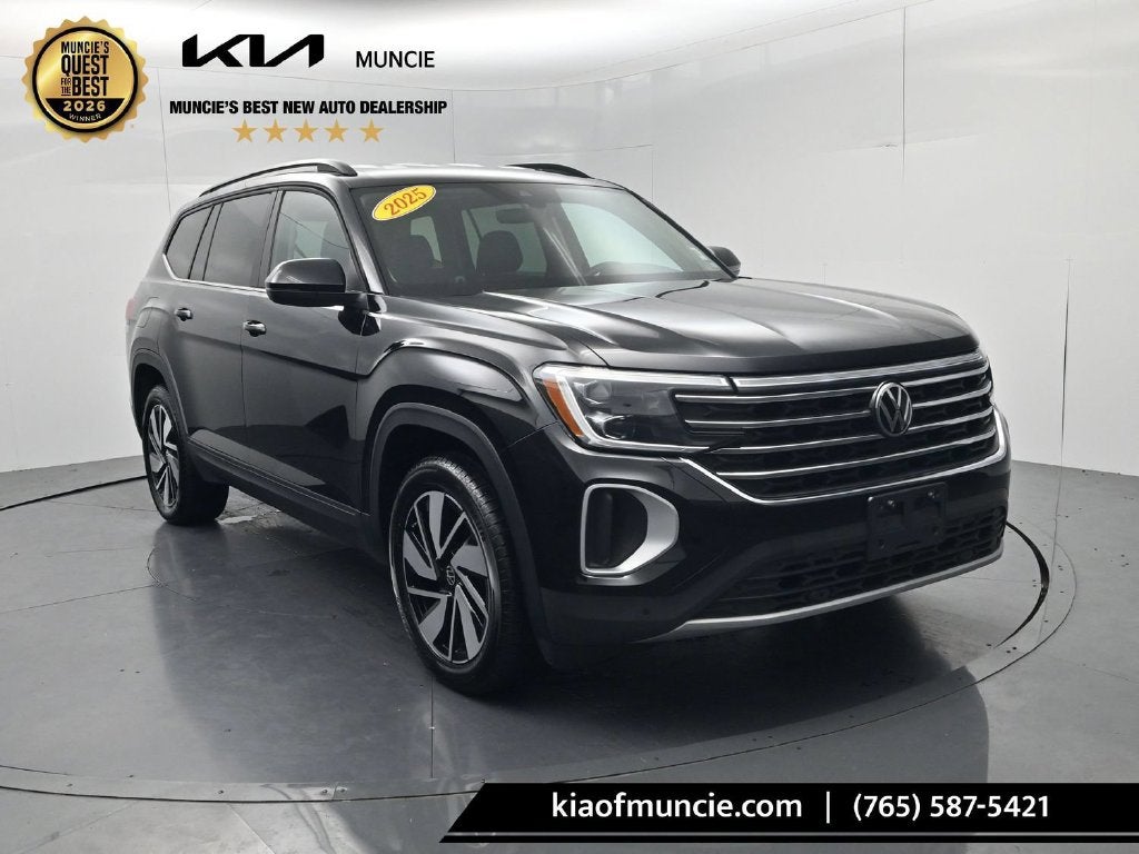 2025 Volkswagen Atlas 2.0T SE w/Technology