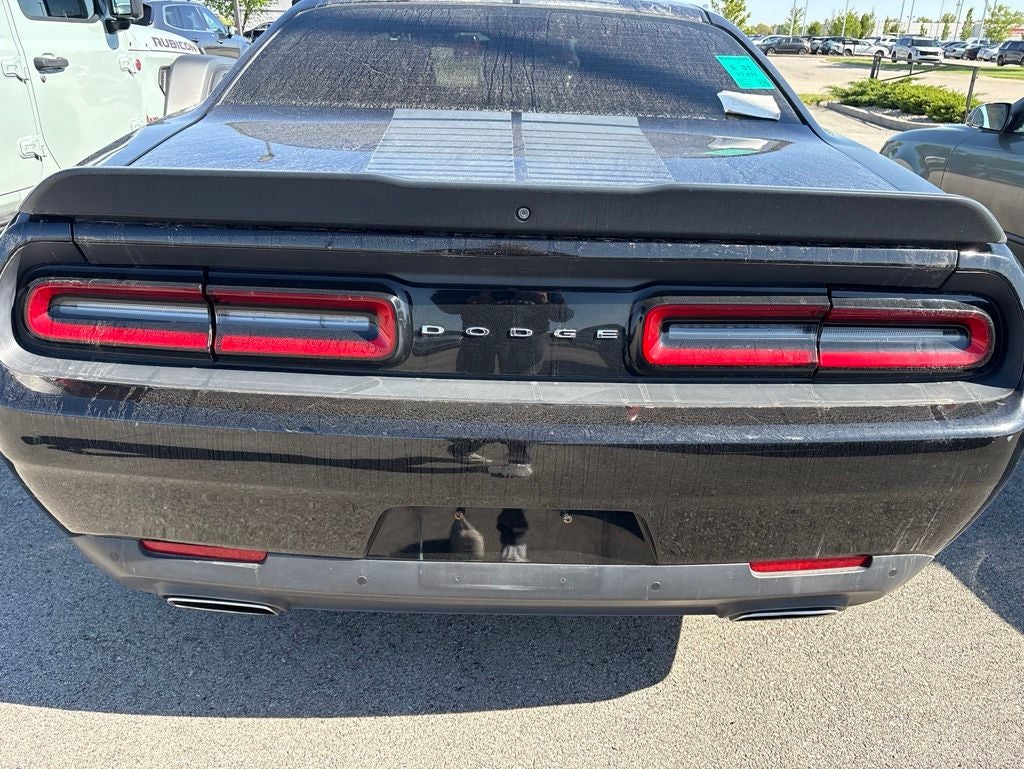 2016 Dodge Challenger SXT