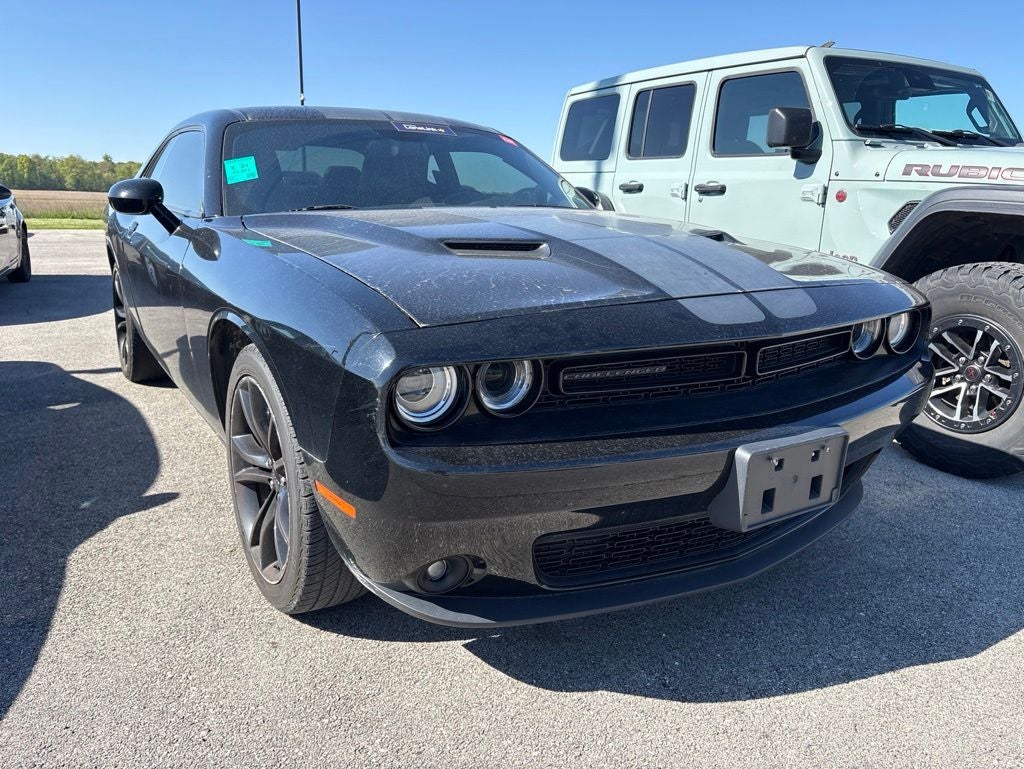 2016 Dodge Challenger SXT